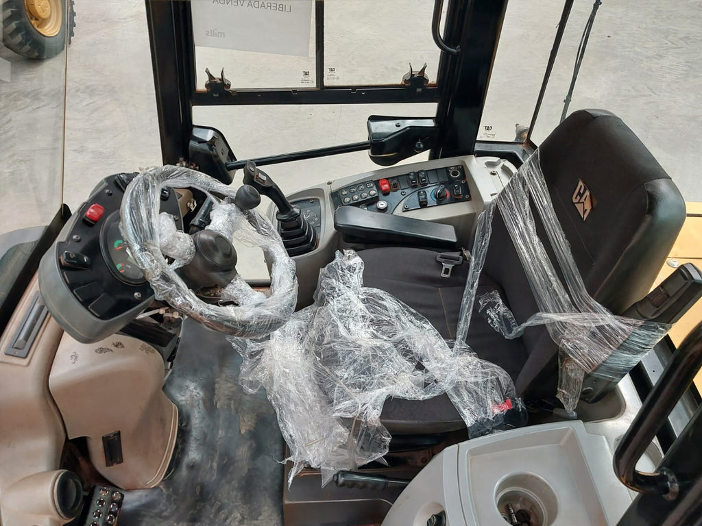 Pá Carregadeira Caterpillar 920K