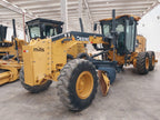 Motoniveladora John Deere 620G
