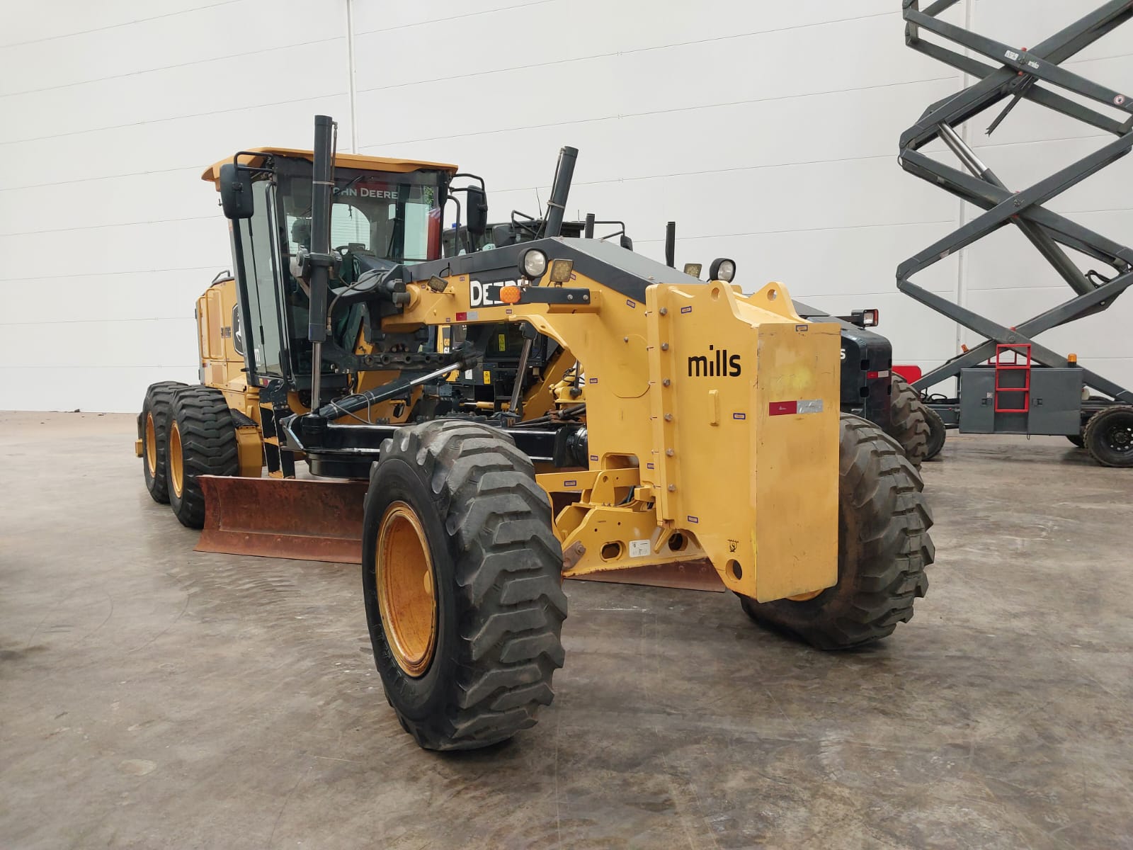 Motoniveladora John Deere 620G