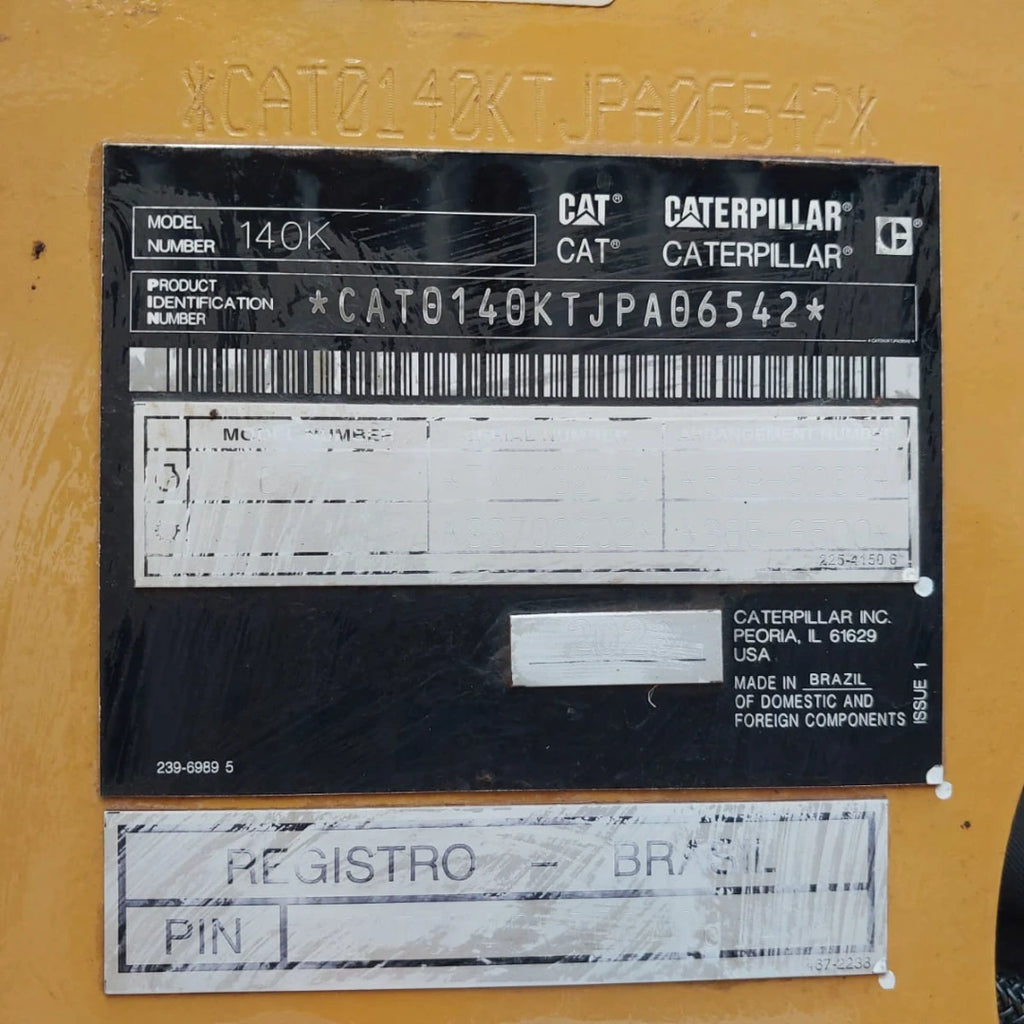 Motoniveladora Caterpillar 140