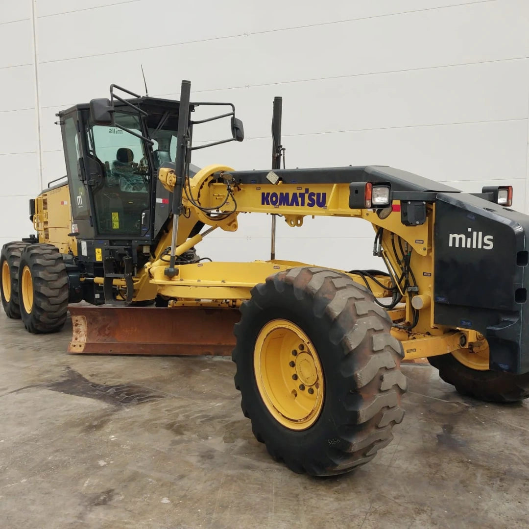 Motoniveladora Komatsu GD655-5