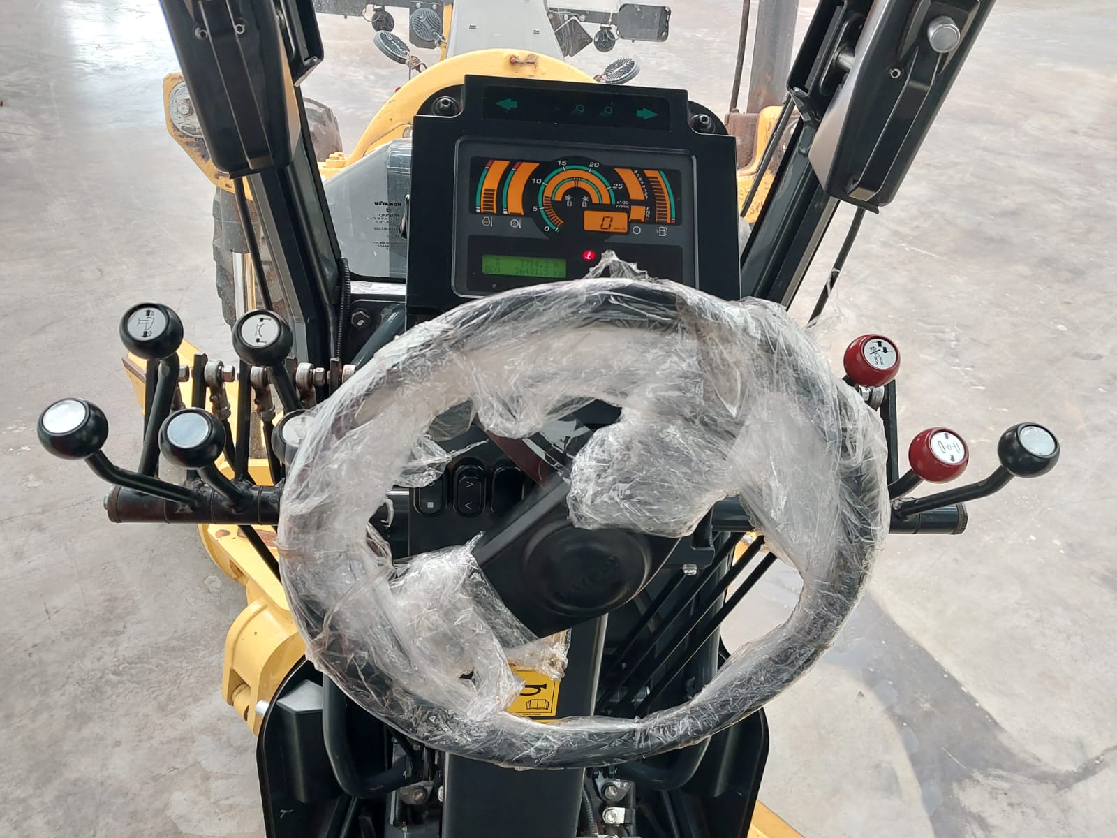 Motoniveladora Komatsu GD655-5