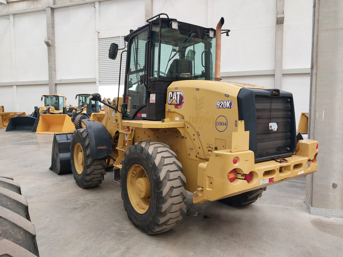 Pá Carregadeira Caterpillar 920K