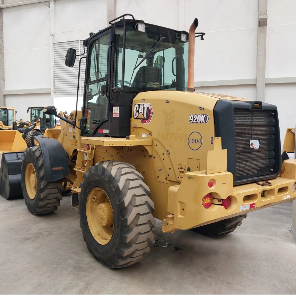 Pá Carregadeira Caterpillar 920K