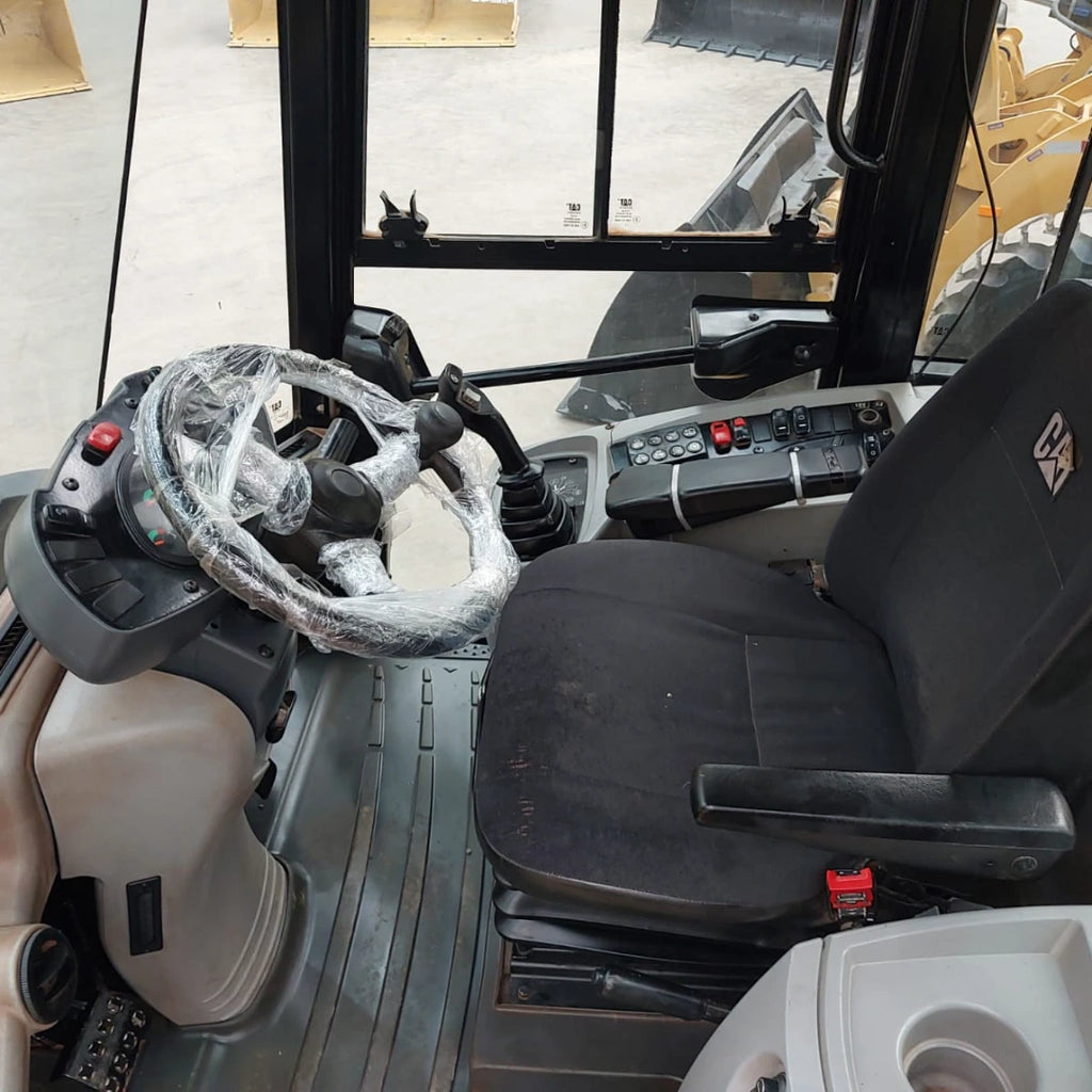 Pá Carregadeira Caterpillar 920K