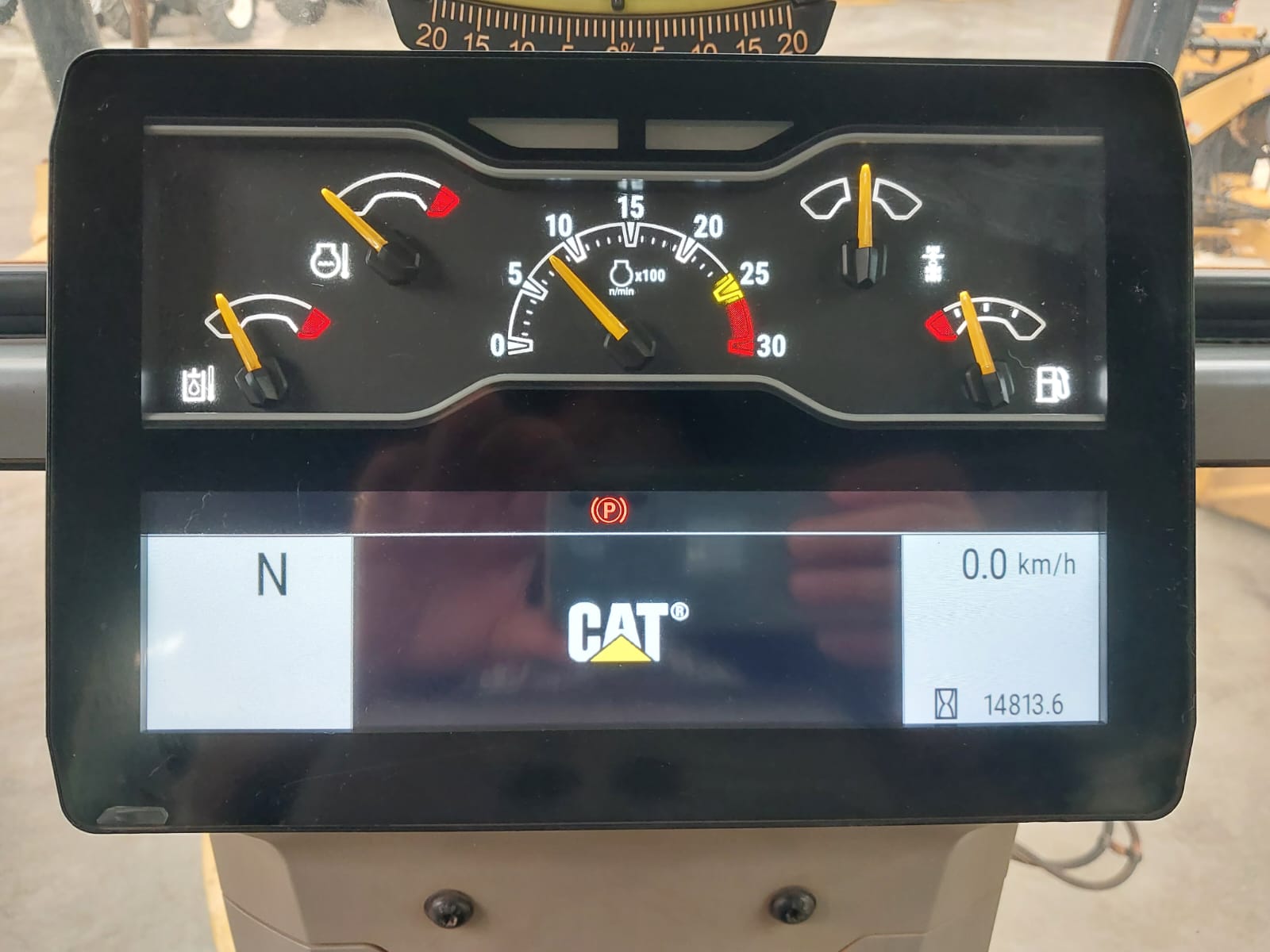 Motoniveladora Caterpillar 120