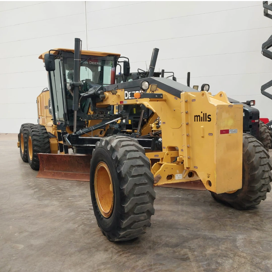 Motoniveladora John Deere 620G