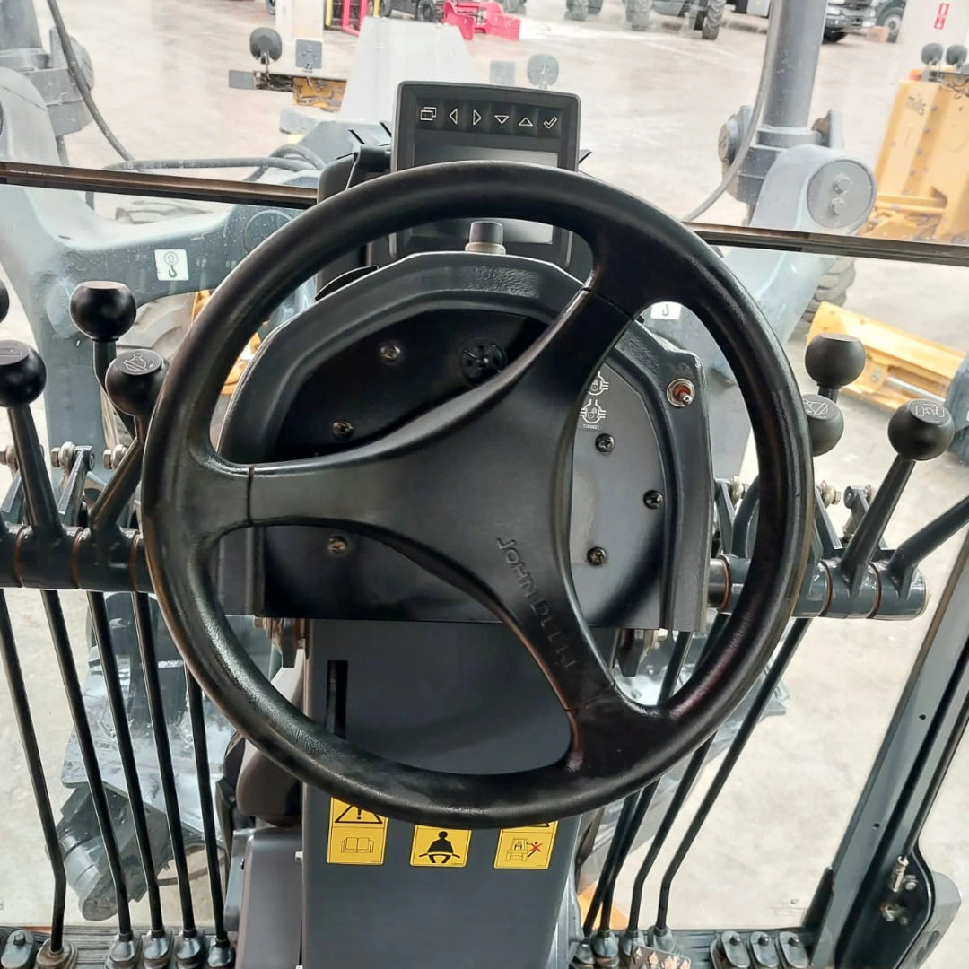 Motoniveladora John Deere 620G