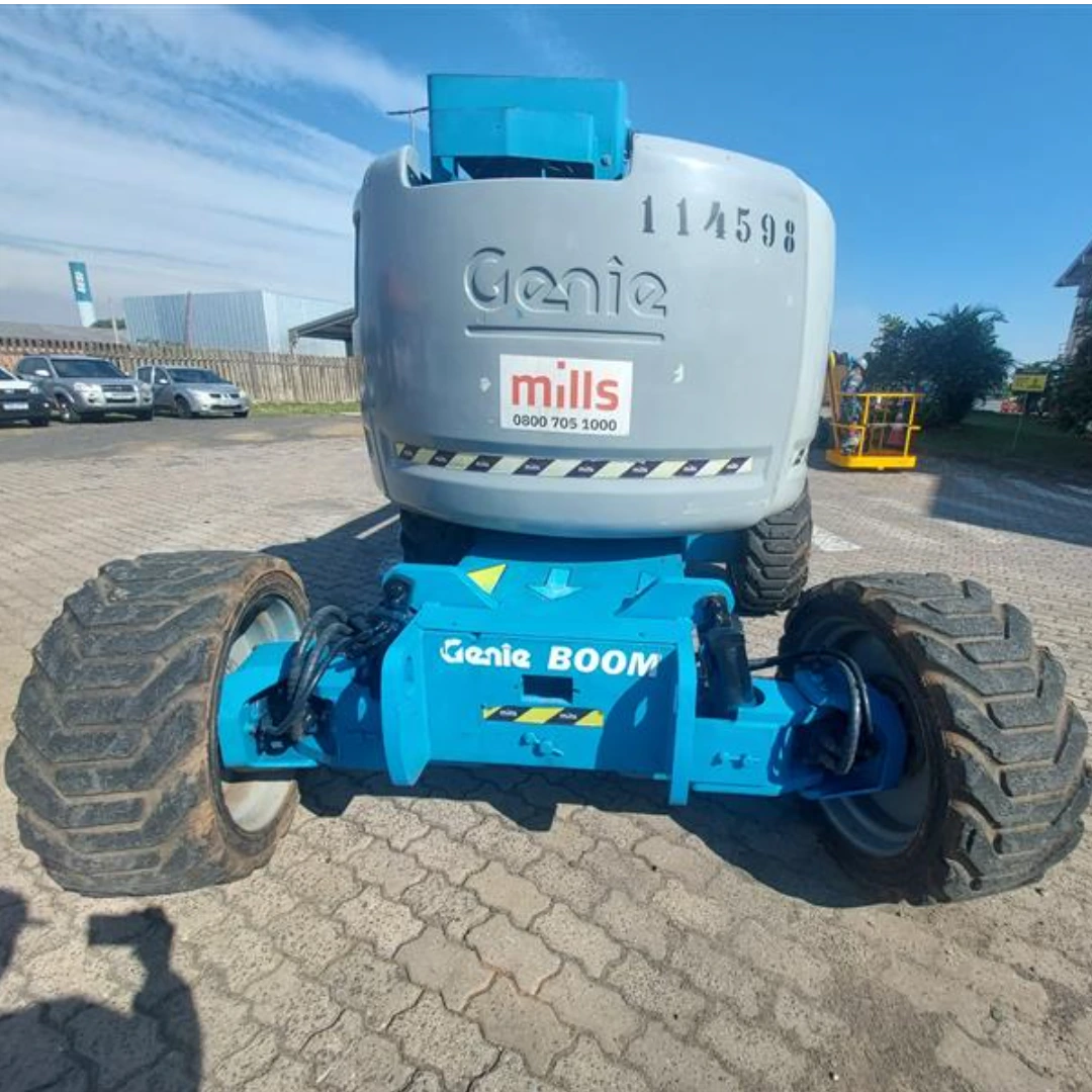 Plataforma Elevatória Articulada Diesel Z-45/25J RT