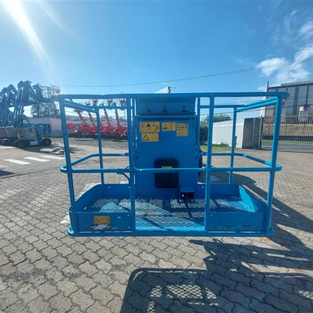 Plataforma Elevatória Articulada Diesel Z-45/25J RT