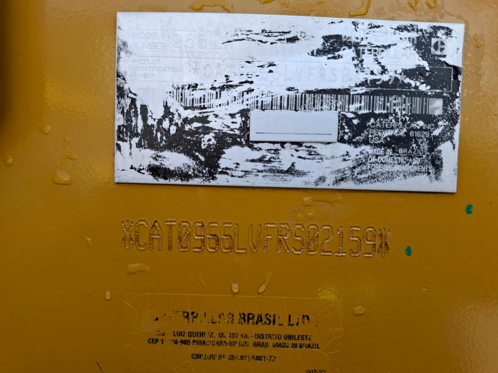 Pá Carregadeira Caterpillar 966L
