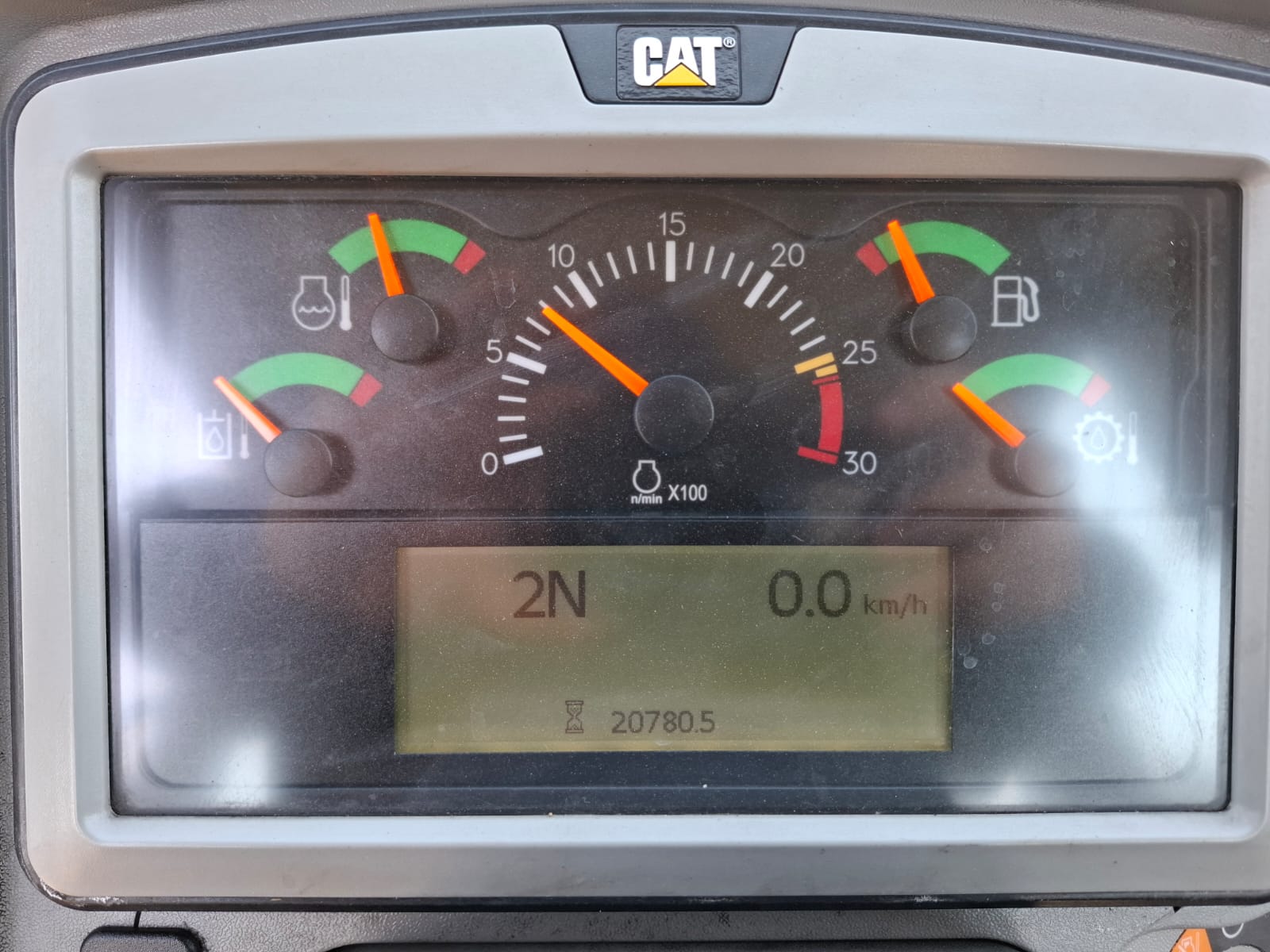 Pá Carregadeira Caterpillar 966L