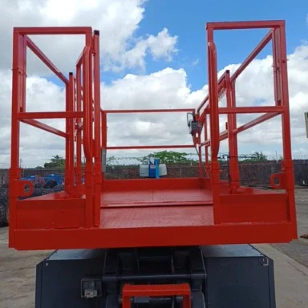 Plataforma Tesoura Diesel SJ 6832 RT