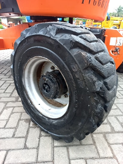 Plataforma Elevatória Articulada Diesel 450AJ SII