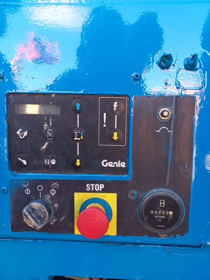 Plataforma Elevatória Tesoura Diesel GS-4390 RT