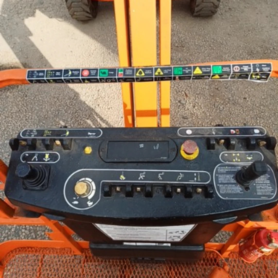 Plataforma Elevatória Articulada Diesel 450AJ-SII
