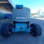 Plataforma Elevatória Articulada Diesel Z-45/25J RT