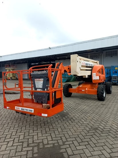 Plataforma Elevatória Articulada Diesel 450AJ SII