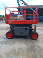 Plataforma Tesoura Diesel SJ 6832 RT