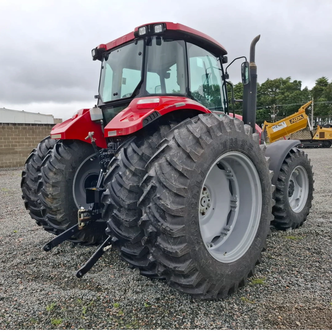 Trator Agrícola Case Farmall 130 A