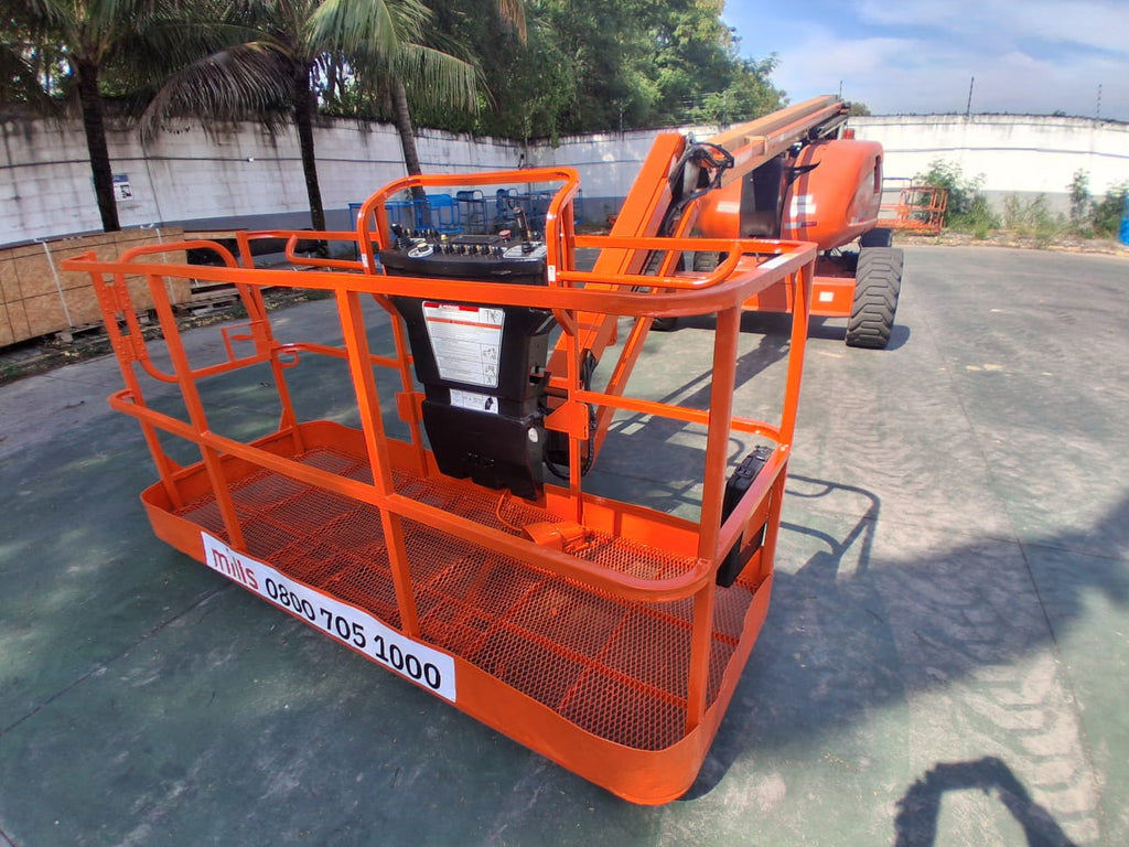 Plataforma Elevatória Articulada Diesel 600AJ