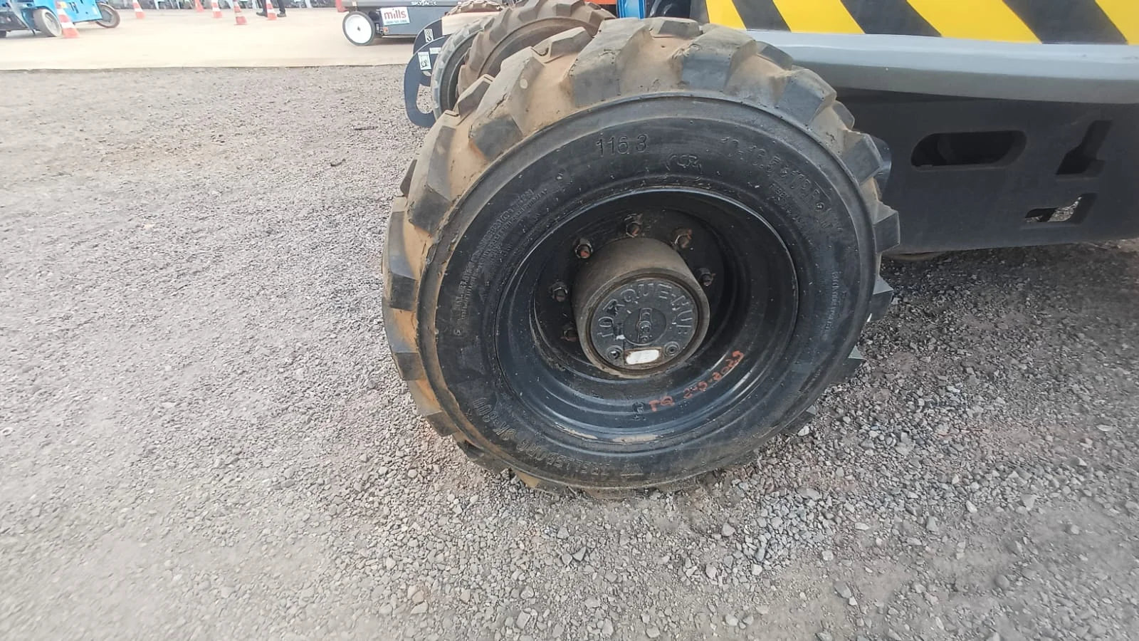 Plataforma Articulada Diesel Z-34/22 IC