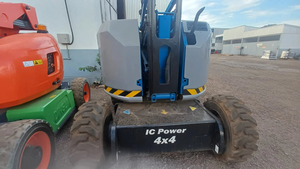 Plataforma Articulada Diesel Z-34/22 IC