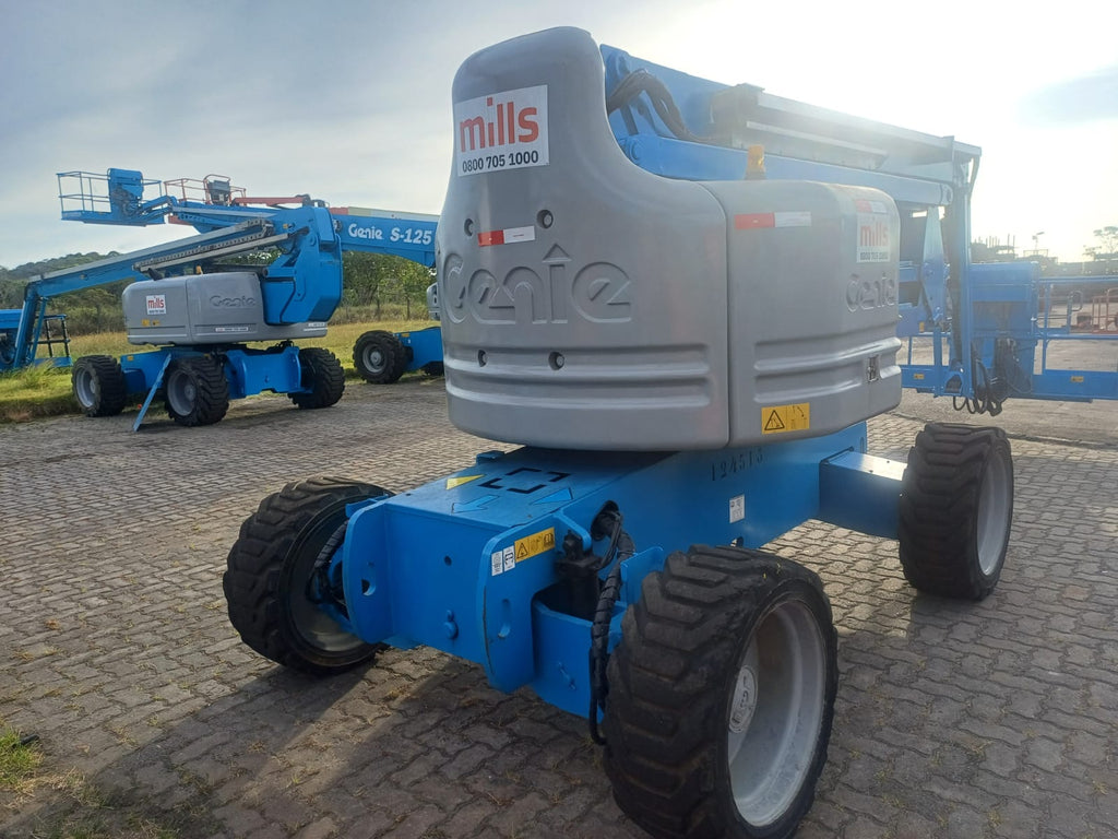 Plataforma Elevatória Articulada Diesel Z-60/34