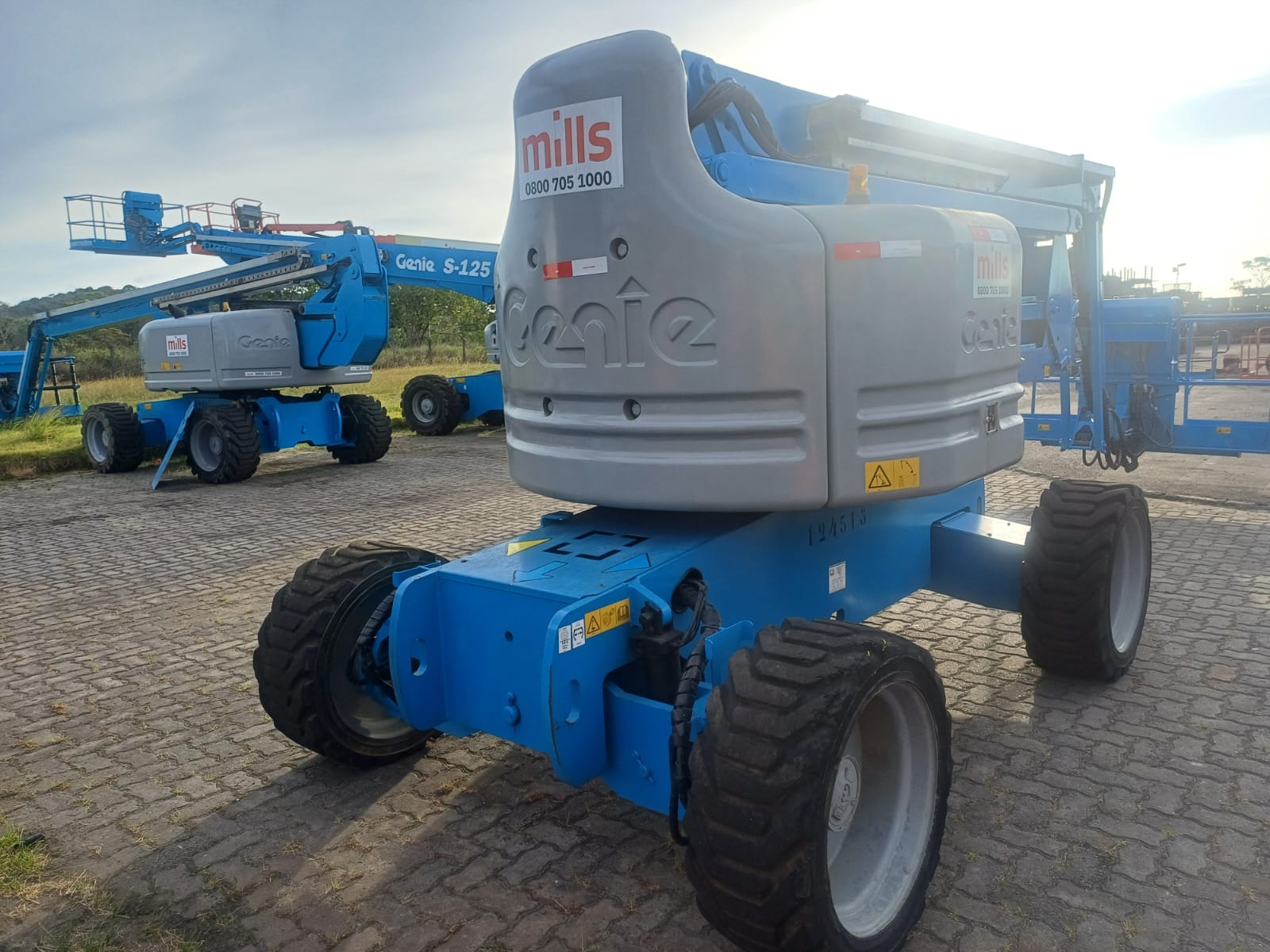 Plataforma Elevatória Articulada Diesel Z-60/34
