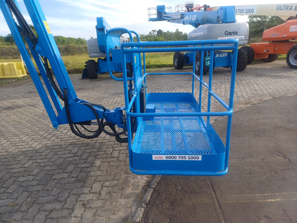 Plataforma Elevatória Articulada Diesel Z-60/34