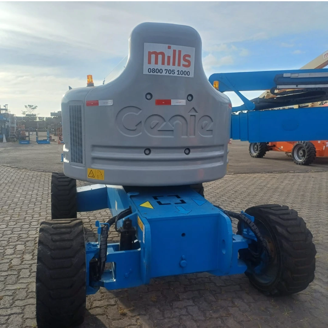 Plataforma Elevatória Articulada Diesel Z-60/34