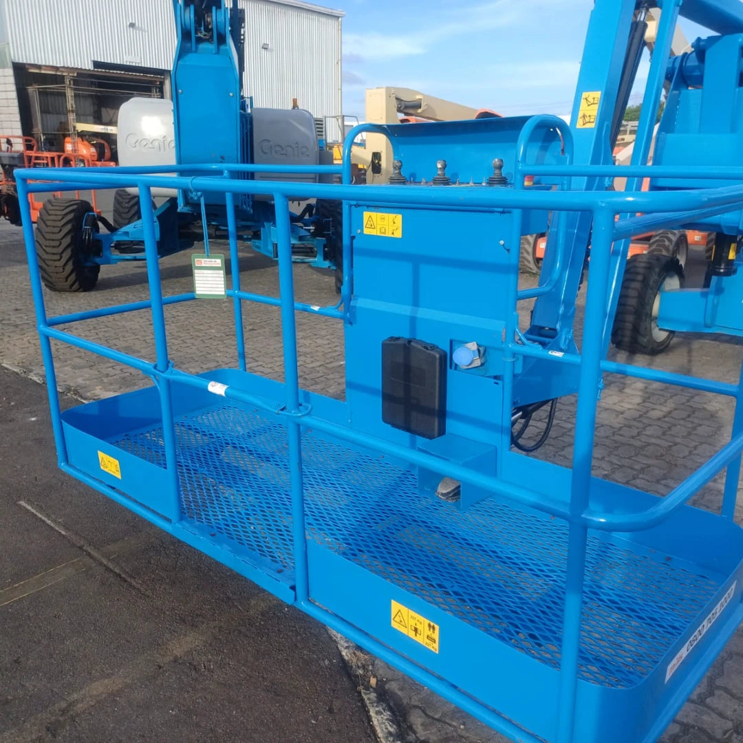 Plataforma Elevatória Articulada Diesel Z-60/34