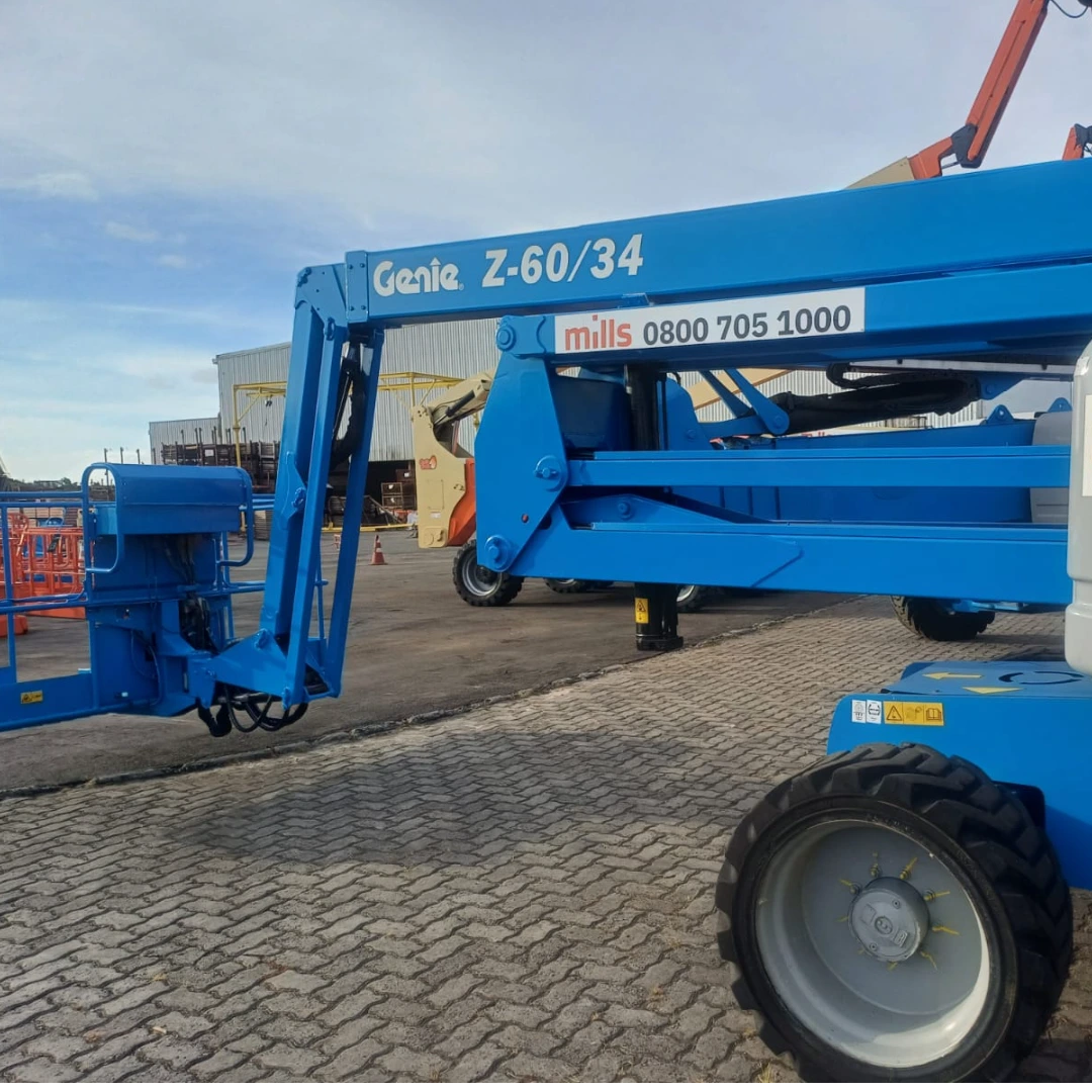 Plataforma Elevatória Articulada Diesel Z-60/34