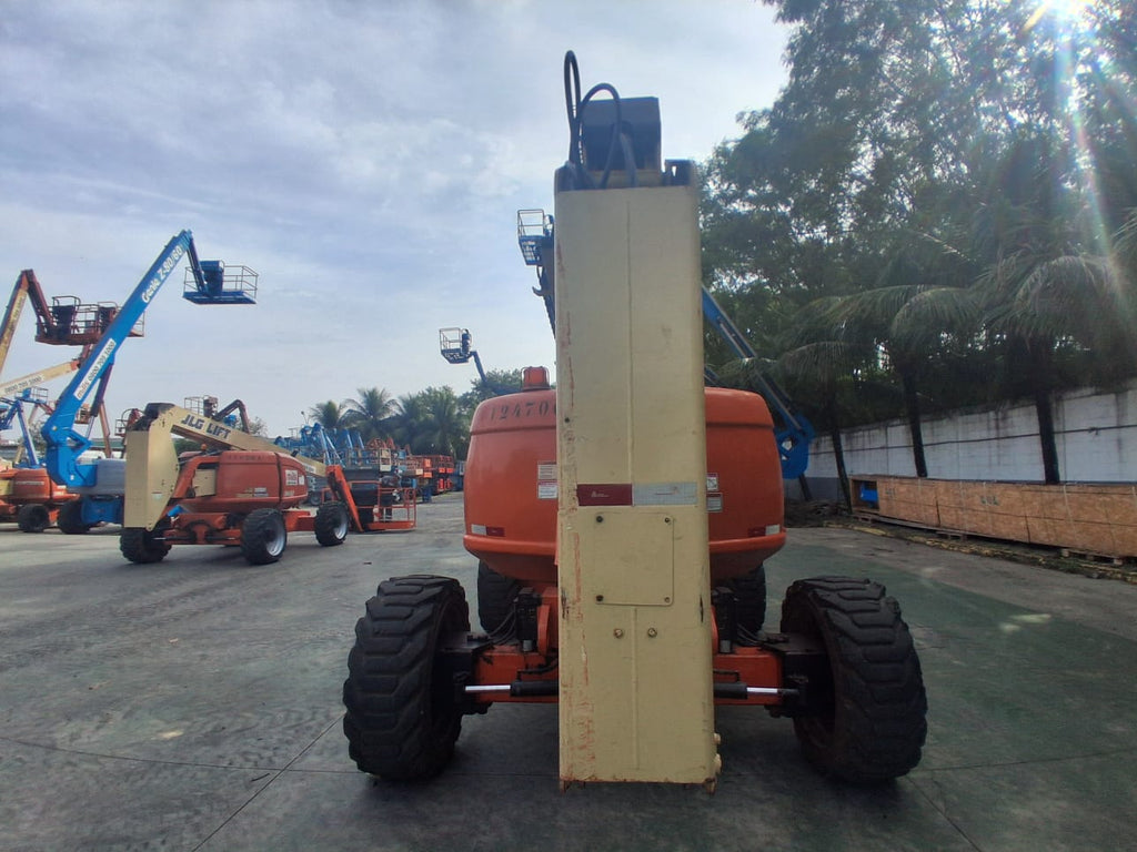 Plataforma Elevatória Articulada Diesel 600AJ