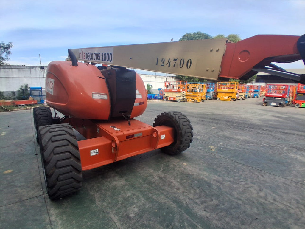 Plataforma Elevatória Articulada Diesel 600AJ