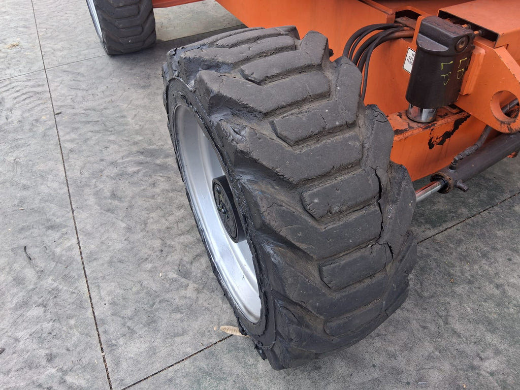 Plataforma Elevatória Articulada Diesel 600AJ