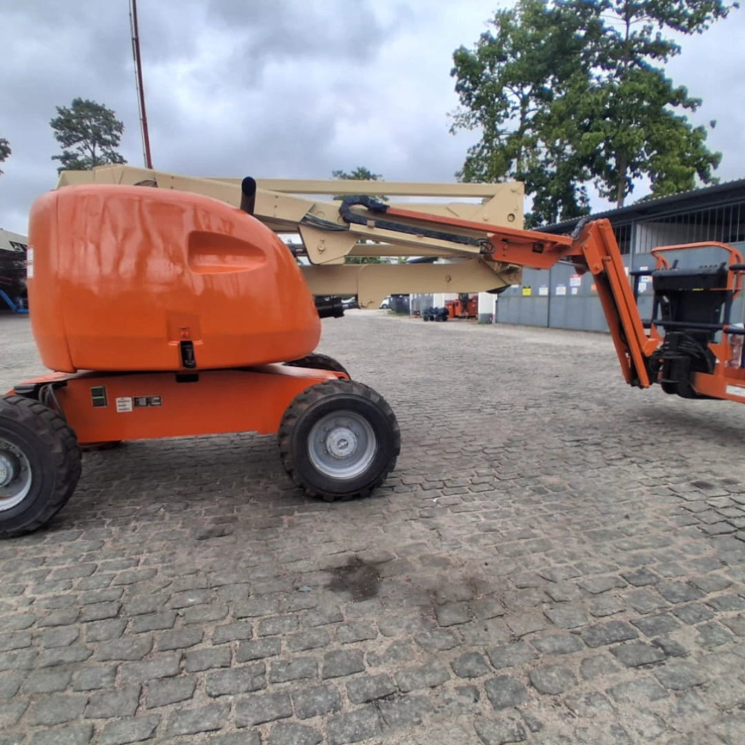 Plataforma Elevatória Articulada Diesel 450AJ-SII