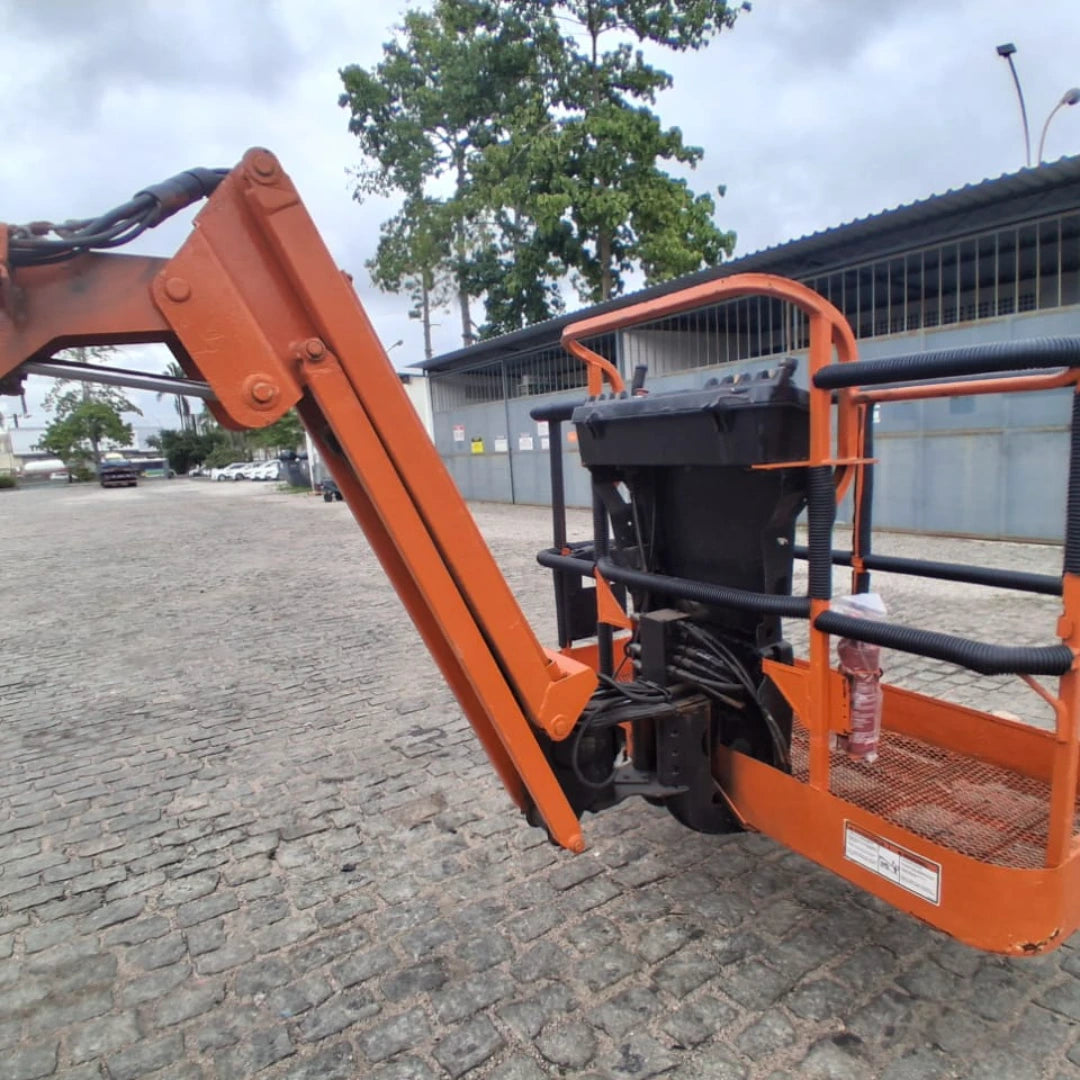 Plataforma Elevatória Articulada Diesel 450AJ-SII