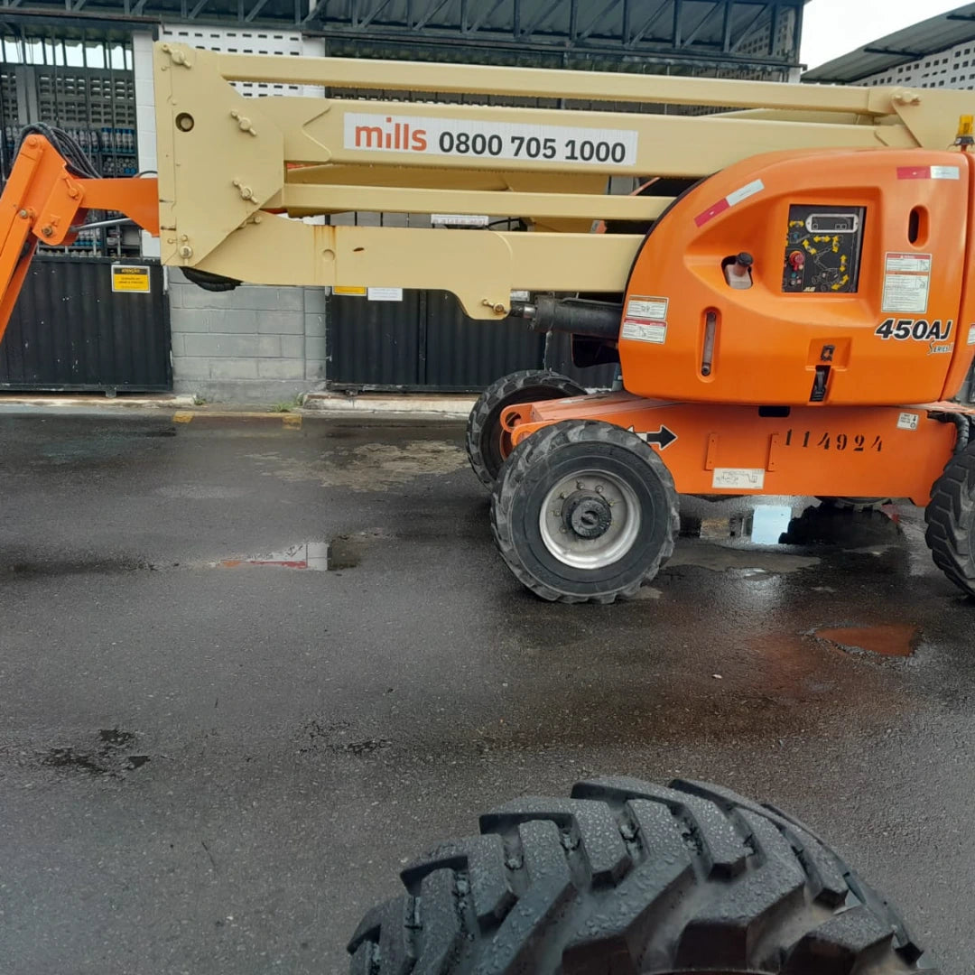 Plataforma Elevatória Articulada Diesel 450AJ-SII