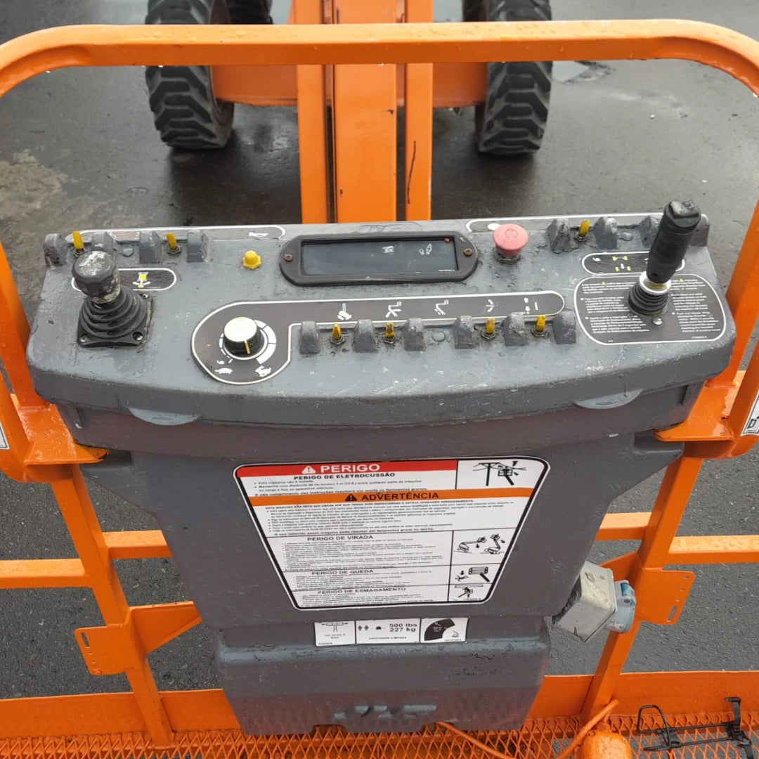 Plataforma Elevatória Articulada Diesel 450AJ-SII