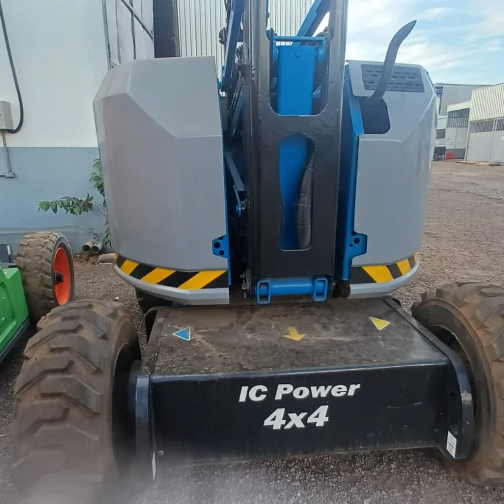Plataforma Articulada Diesel Z-34/22 IC