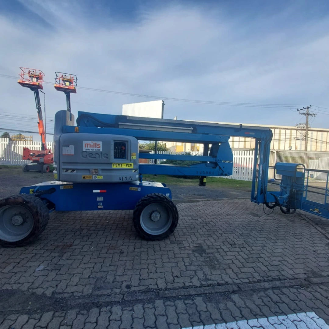 Plataforma Elevatória Articulada Diesel Z-60/34