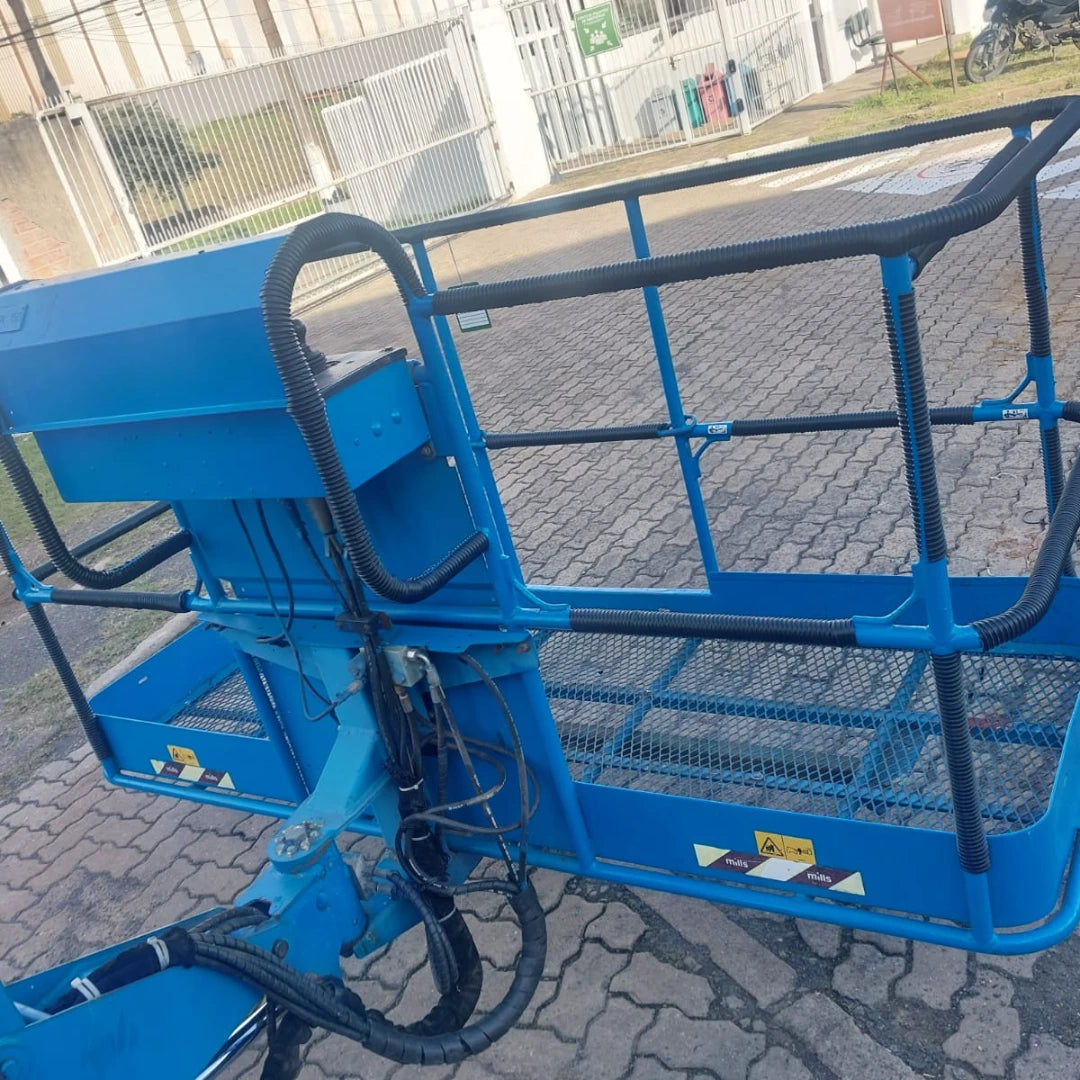 Plataforma Elevatória Articulada Diesel Z-60/34