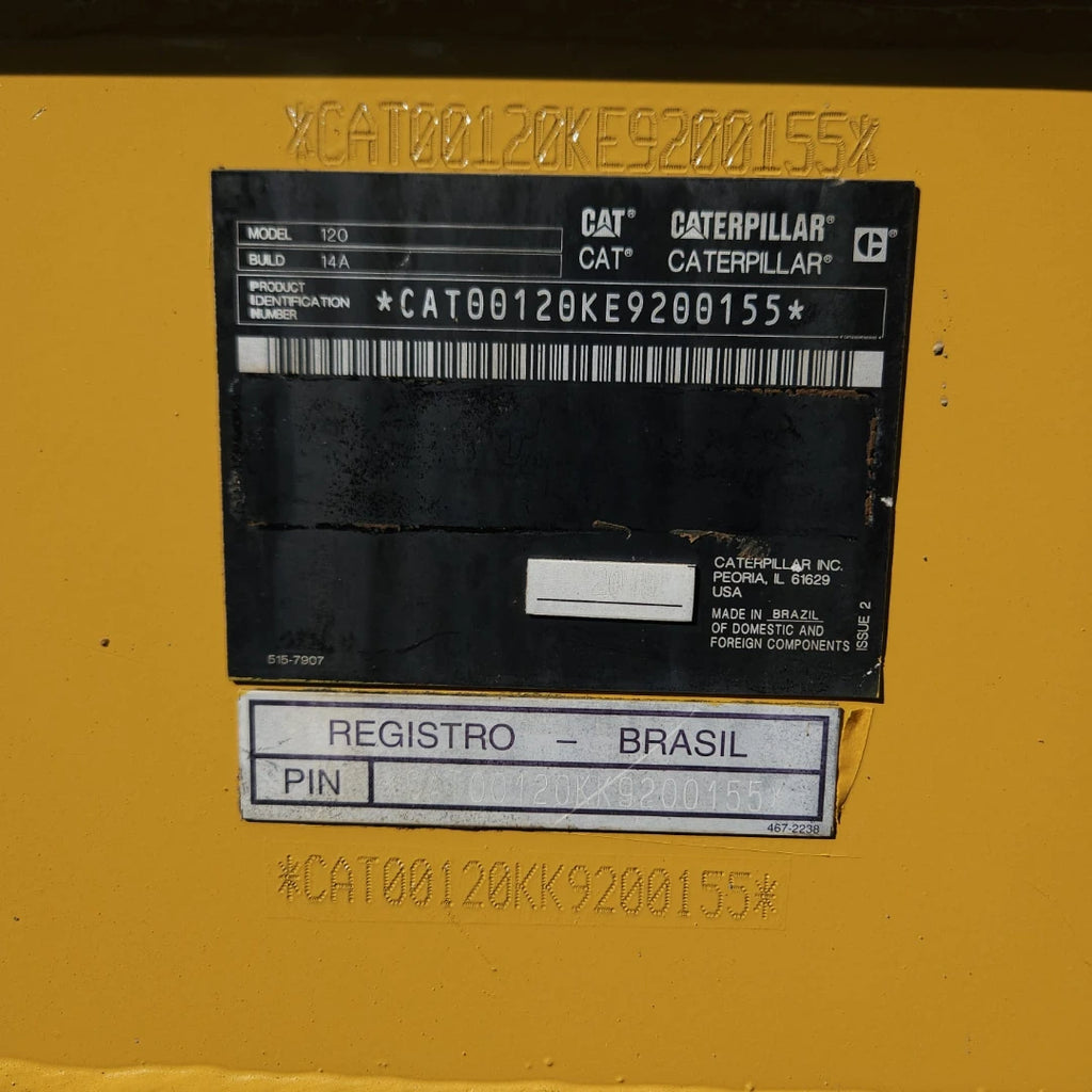 Motoniveladora Caterpillar 120
