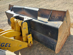 Pá Carregadeira Caterpillar 920K