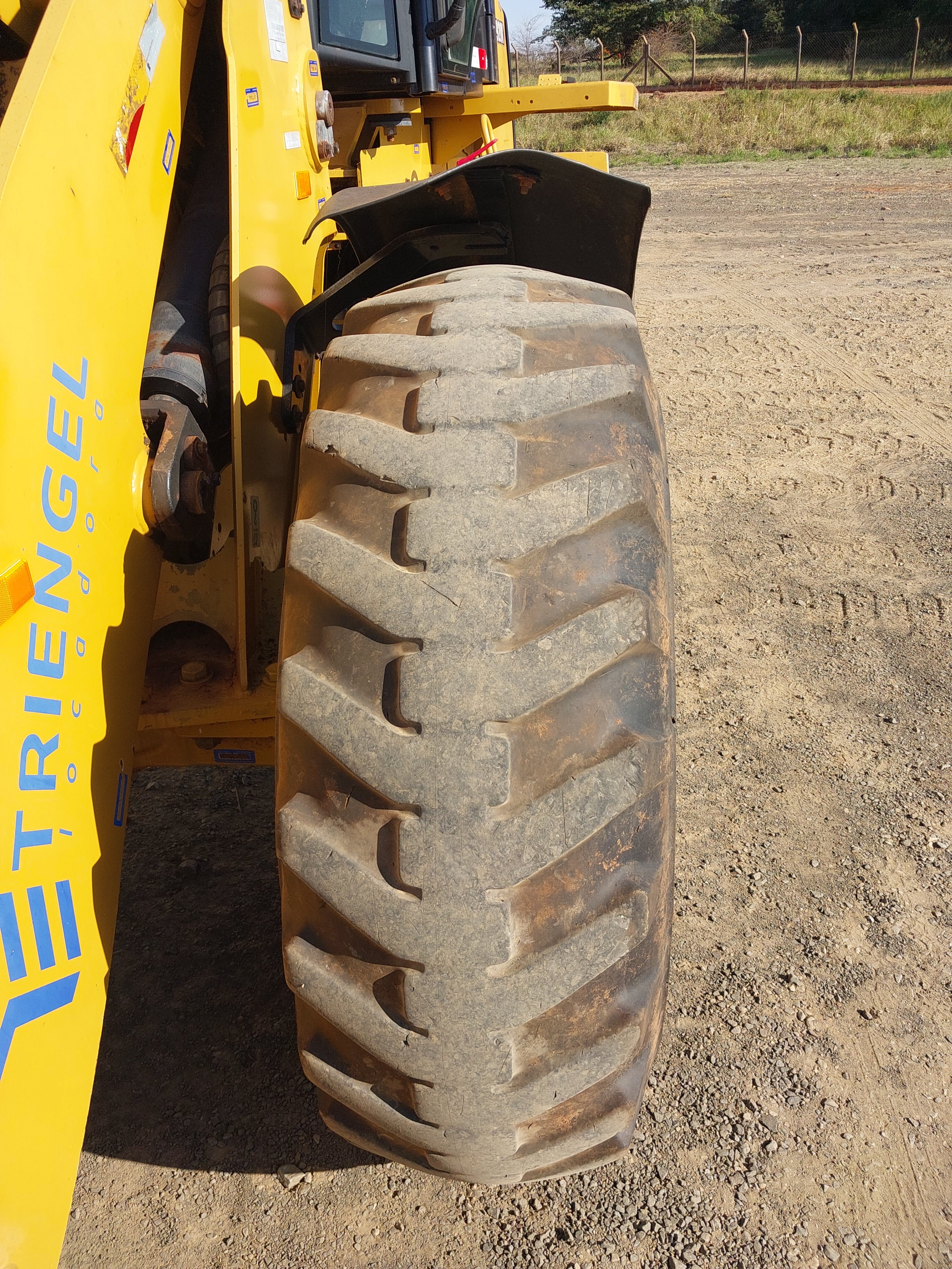 Pá Carregadeira Caterpillar 920K