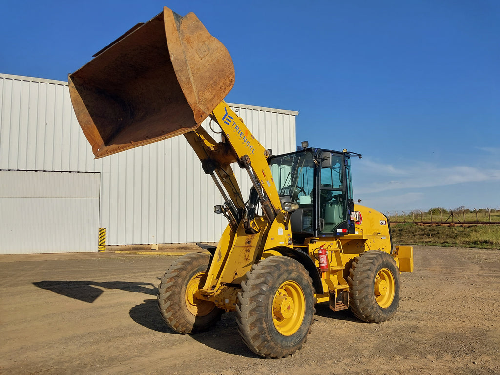 Pá Carregadeira Caterpillar 920K