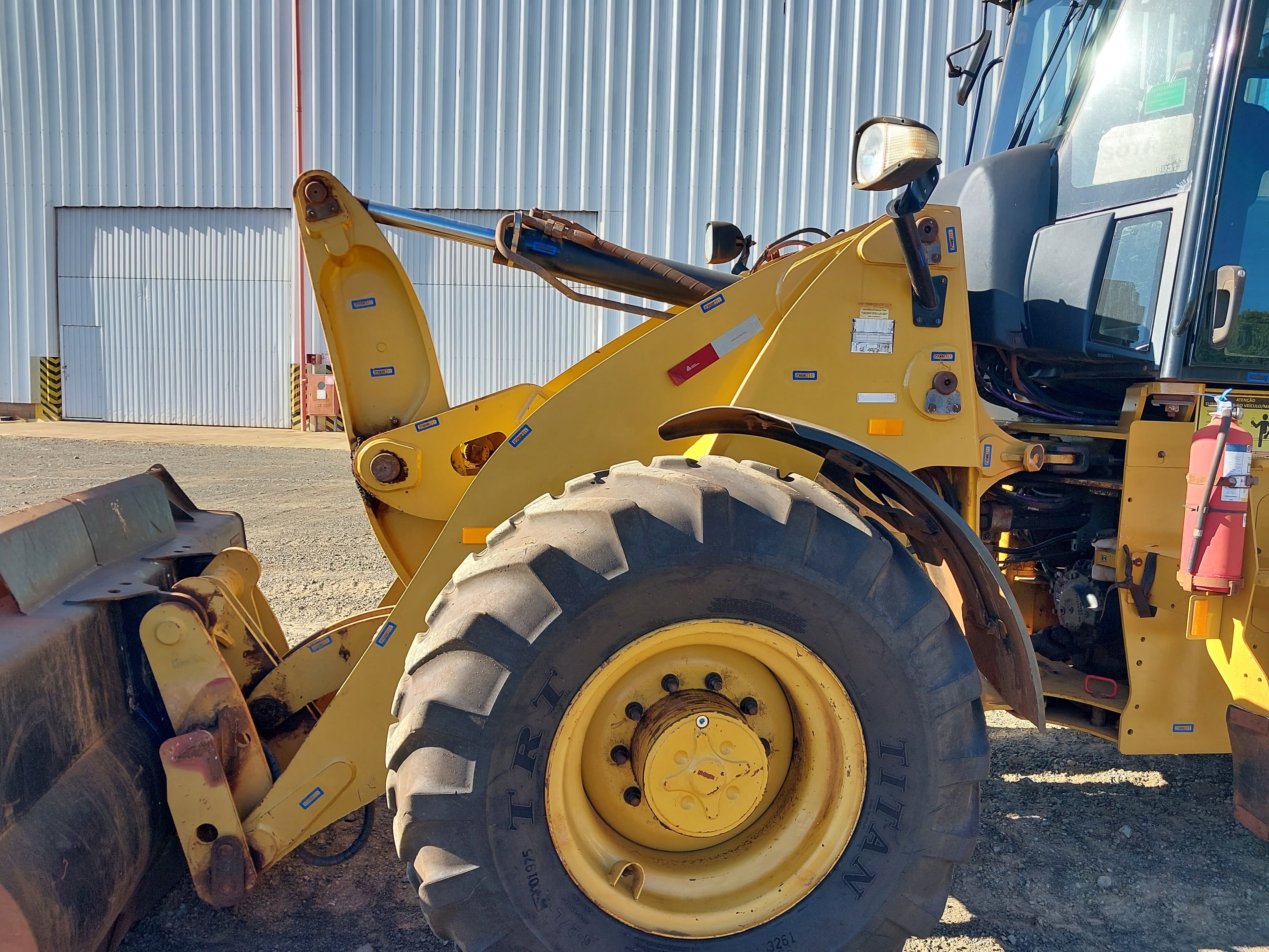 Pá Carregadeira Caterpillar 920K