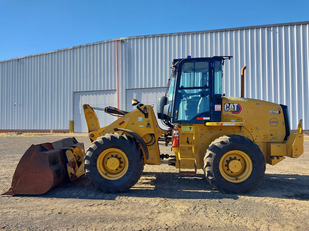 Pá Carregadeira Caterpillar 920K