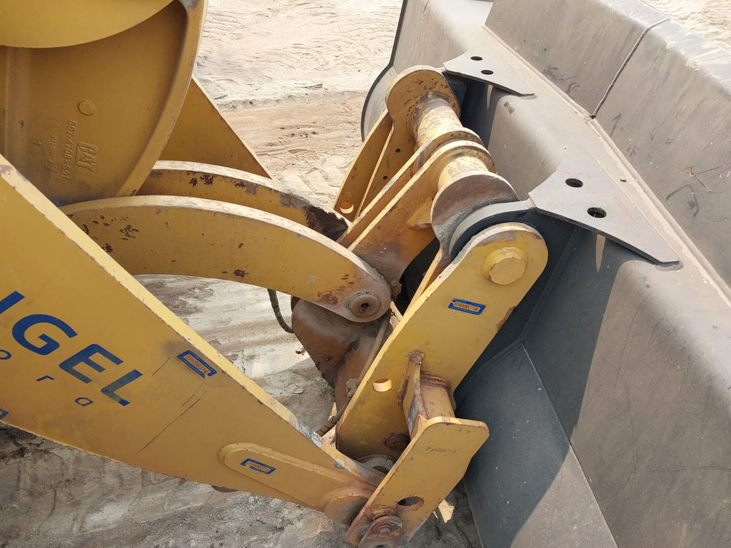 Pá Carregadeira Caterpillar 920K
